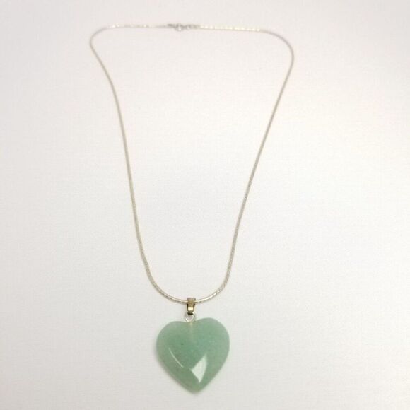 Vintage Sterling Silver Snake Chain with Green Heart Shape Stone Pendant, Estate - Picture 8 of 9